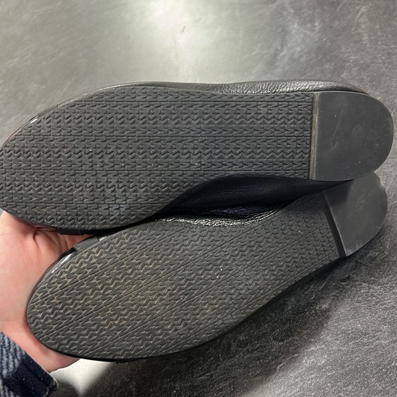 Michael Kors Ballet style shoes - Picture 7 of 8